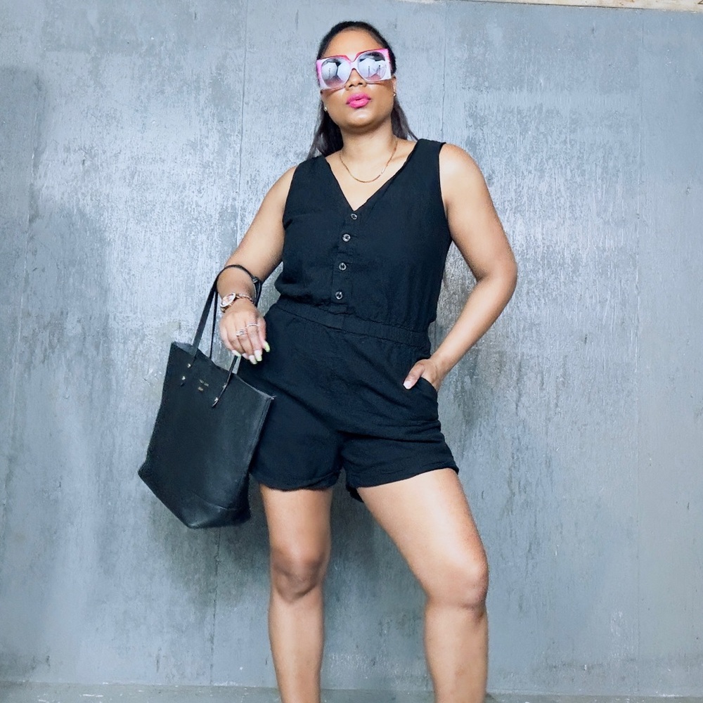 - Joe Fresh Black Sleeveless Button-Up Romper, L